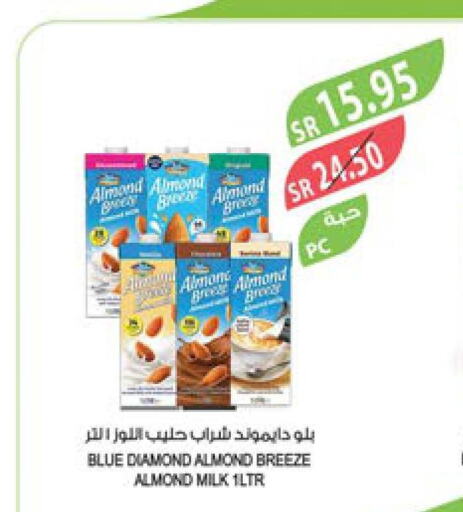 ALMOND BREEZE Flavoured Milk  in Farm  in KSA, Saudi Arabia, Saudi - Tabuk