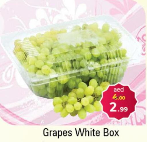  Grapes  in Souk Al Mubarak Hypermarket in UAE - Sharjah / Ajman