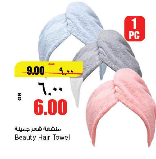  Hair Accessories  in سوبر ماركت الهندي الجديد in قطر - الريان