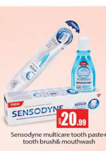 SENSODYNE Toothbrush  in جلف هايبرماركت ذ.م.م in الإمارات العربية المتحدة , الامارات - رَأْس ٱلْخَيْمَة