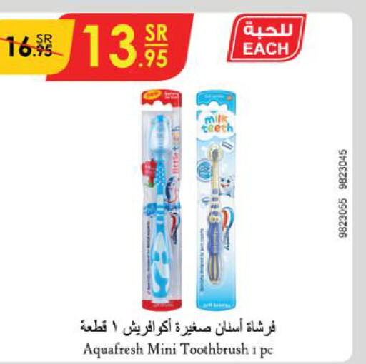 AQUAFRESH Toothbrush  in Danube in KSA, Saudi Arabia, Saudi - Unayzah