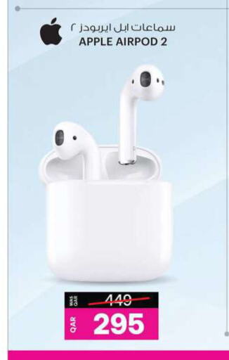 APPLE Earphone  in Ansar Gallery in Qatar - Al Shamal