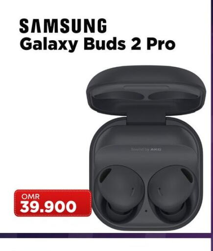 SAMSUNG Earphone  in Playphone in Oman - Muscat