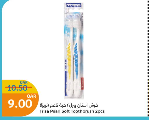  Toothbrush  in City Hypermarket in Qatar - Al Wakra