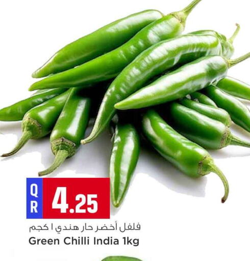 Chilli / Capsicum from India available at Safari Hypermarket in Qatar - Al Daayen