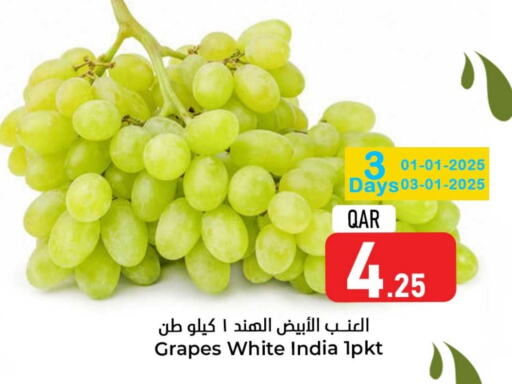 Grapes from India available at Dana Hypermarket in Qatar - Al Wakra