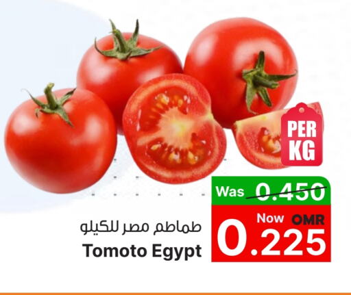 Tomato from Egypt available at Al Qoot Hypermarket in Oman - Muscat