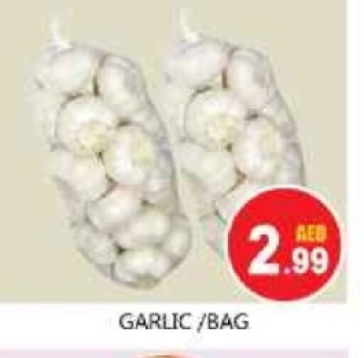 Garlic available at Souk Al Mubarak Hypermarket in UAE - Sharjah / Ajman