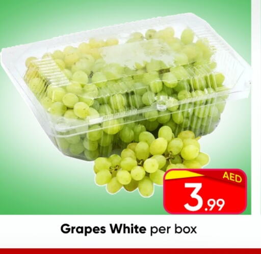 Grapes available at Mubarak Hypermarket Sharjah in UAE - Sharjah / Ajman