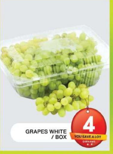 Grapes available at Grand Hyper Market in UAE - Dubai