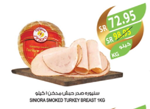 Chicken Breast available at Farm  in KSA, Saudi Arabia, Saudi - Yanbu