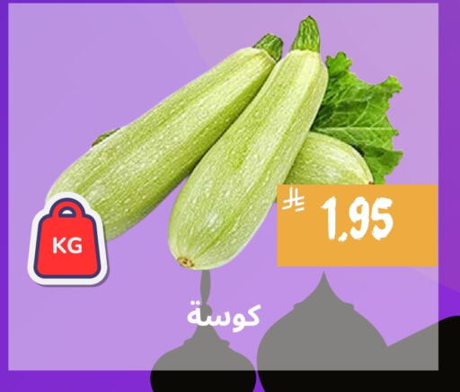 Zucchini available at Mahasen Central Markets in KSA, Saudi Arabia, Saudi - Al Hasa