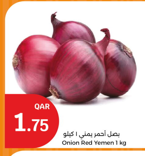 Onion from Yemen available at City Hypermarket in Qatar - Al Khor