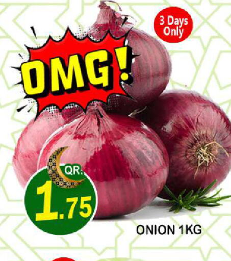 Onion available at Dubai Shopping Center in Qatar - Doha