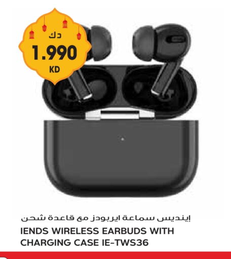 Earphone available at Grand Hyper in Kuwait - Kuwait City