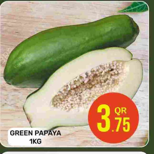 Papaya available at Majlis Hypermarket in Qatar - Al Rayyan