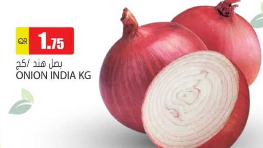 Onion available at جراند هايبرماركت in قطر - الوكرة