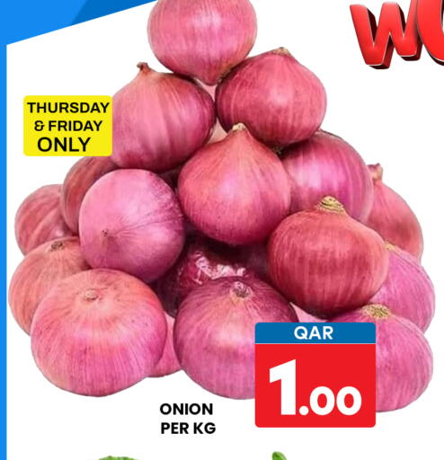 Onion available at Majlis Hypermarket in Qatar - Doha