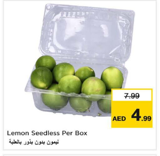 Lemon available at نستو هايبرماركت in الإمارات العربية المتحدة , الامارات - ٱلْفُجَيْرَة‎
