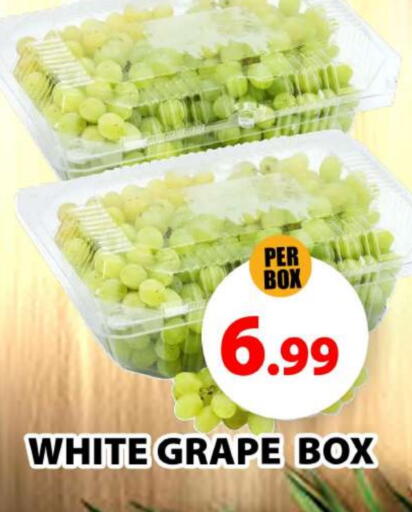 Grapes available at Grand Hyper Market in UAE - Abu Dhabi
