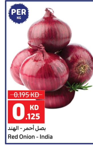 Onion from India available at Carrefour in Kuwait - Kuwait City