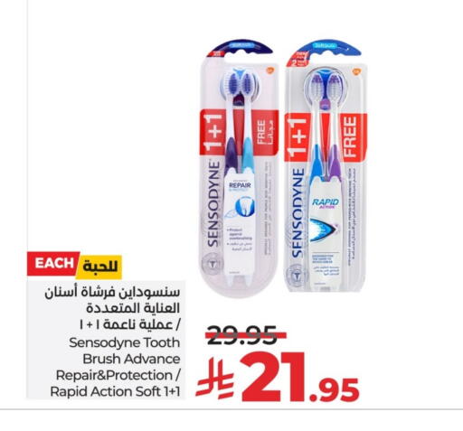 SENSODYNE Toothbrush available at LULU Hypermarket in KSA, Saudi Arabia, Saudi - Unayzah