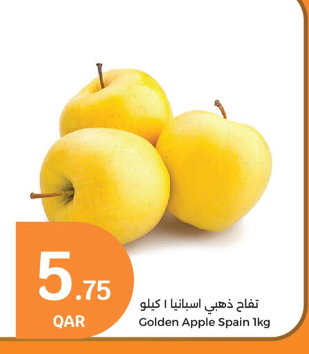 Apples from Spain available at City Hypermarket in Qatar - Al Khor