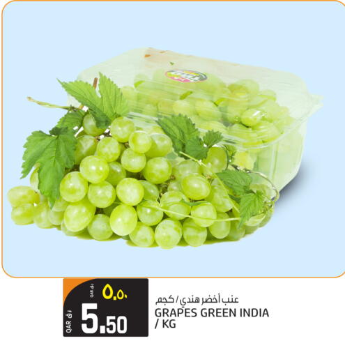 Grapes from India available at Saudia Hypermarket in Qatar - Al Daayen