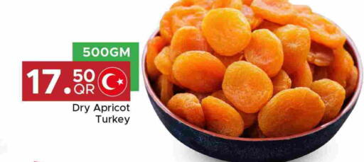 Apricot available at Family Food Centre in Qatar - Umm Salal