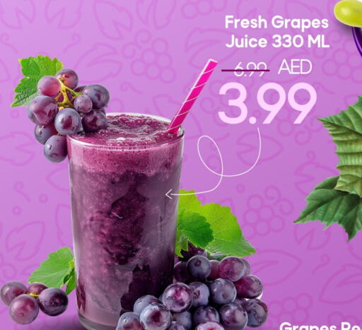 Grapes available at Mark & Save in UAE - Dubai