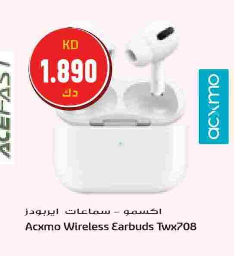 Earphone available at Grand Costo in Kuwait - Ahmadi Governorate