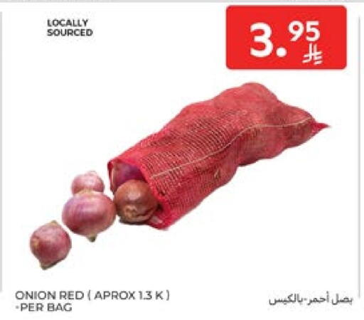 Onion available at Carrefour in KSA, Saudi Arabia, Saudi - Al Khobar