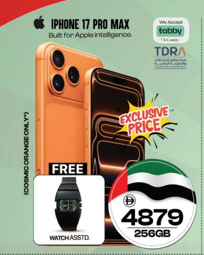 APPLE available at SAFARI HYPERMARKET  in UAE - Ras al Khaimah