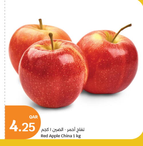 Apples from China available at City Hypermarket in Qatar - Al-Shahaniya
