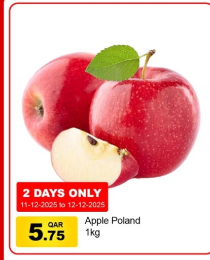Apple from Poland available at G MAX Hypermarket in Qatar - Al Rayyan