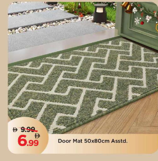 available at مارك & سيف in الإمارات العربية المتحدة , الامارات - دبي