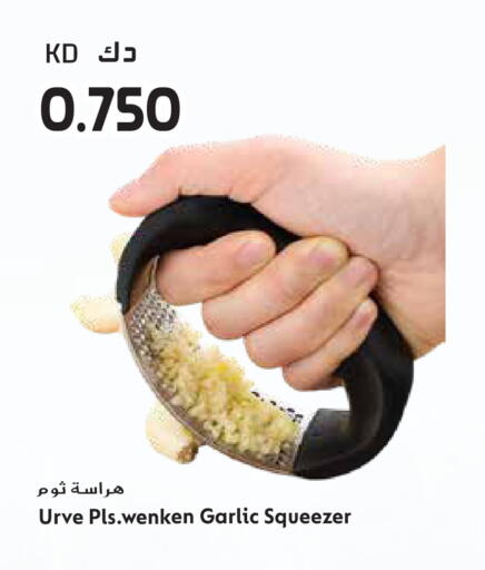 Garlic available at Grand Hyper in Kuwait - Ahmadi Governorate