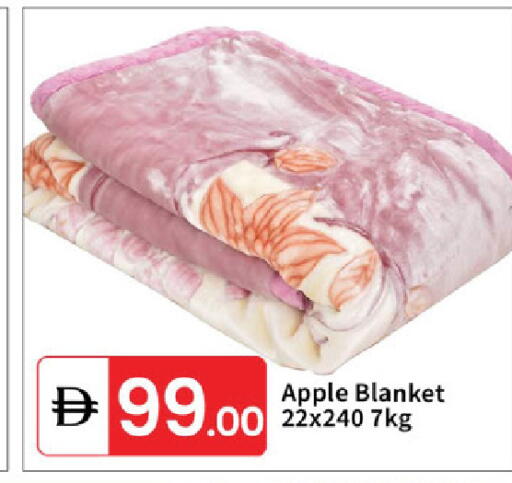 Apple available at سوق طلال in الإمارات العربية المتحدة , الامارات - دبي