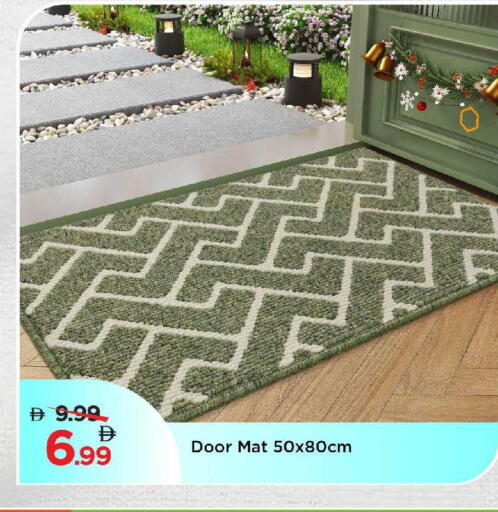 available at مارك & سيف in الإمارات العربية المتحدة , الامارات - الشارقة / عجمان