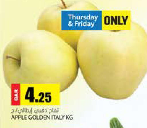 Apple from Italy available at Grand Hypermarket in Qatar - Al Rayyan
