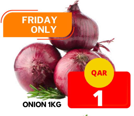 Onion available at Dubai Shopping Center in Qatar - Al Wakra