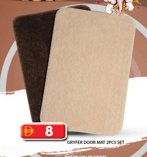 available at جراند هايبر ماركت in الإمارات العربية المتحدة , الامارات - أبو ظبي