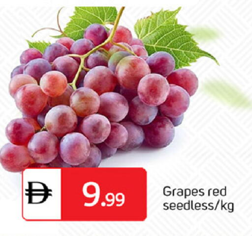 Grapes available at TALAL MARKET in UAE - Sharjah / Ajman