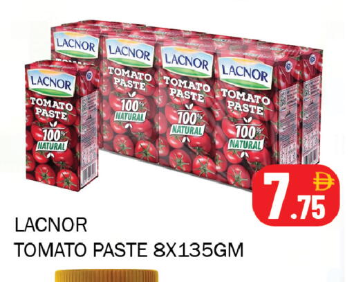 Tomato available at سوق المبارك هايبرماركت in الإمارات العربية المتحدة , الامارات - الشارقة / عجمان