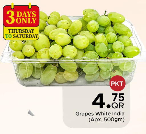 Grapes from India available at Family Food Centre in Qatar - Al Khor