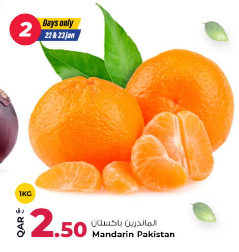 Mandarin from Pakistan available at Rawabi Hypermarket in Qatar - Al Daayen