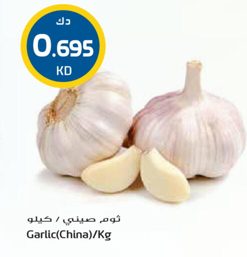 Garlic from China available at Grand Hyper in Kuwait - Ahmadi Governorate