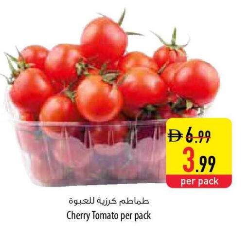 Cherry Cherry tomato available at السفير ماركت in الإمارات العربية المتحدة , الامارات - رَأْس ٱلْخَيْمَة