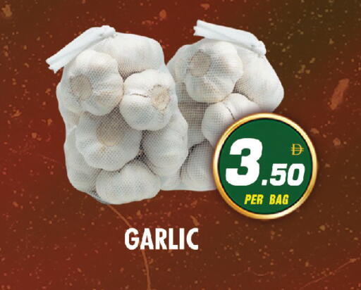 Garlic available at نايت تو نايت in الإمارات العربية المتحدة , الامارات - دبي