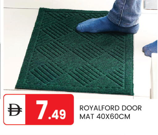 available at سوق طلال in الإمارات العربية المتحدة , الامارات - أبو ظبي